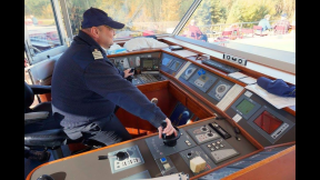 How to control a river cruise ship - Interview with the captain